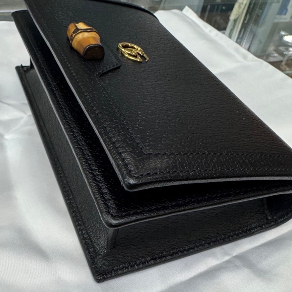 GUCCI 100% Authentic Mini-Bag W/S.G. Diana-BLACK Genuine leather w/Pigprint, NEW - Picture 8 of 9